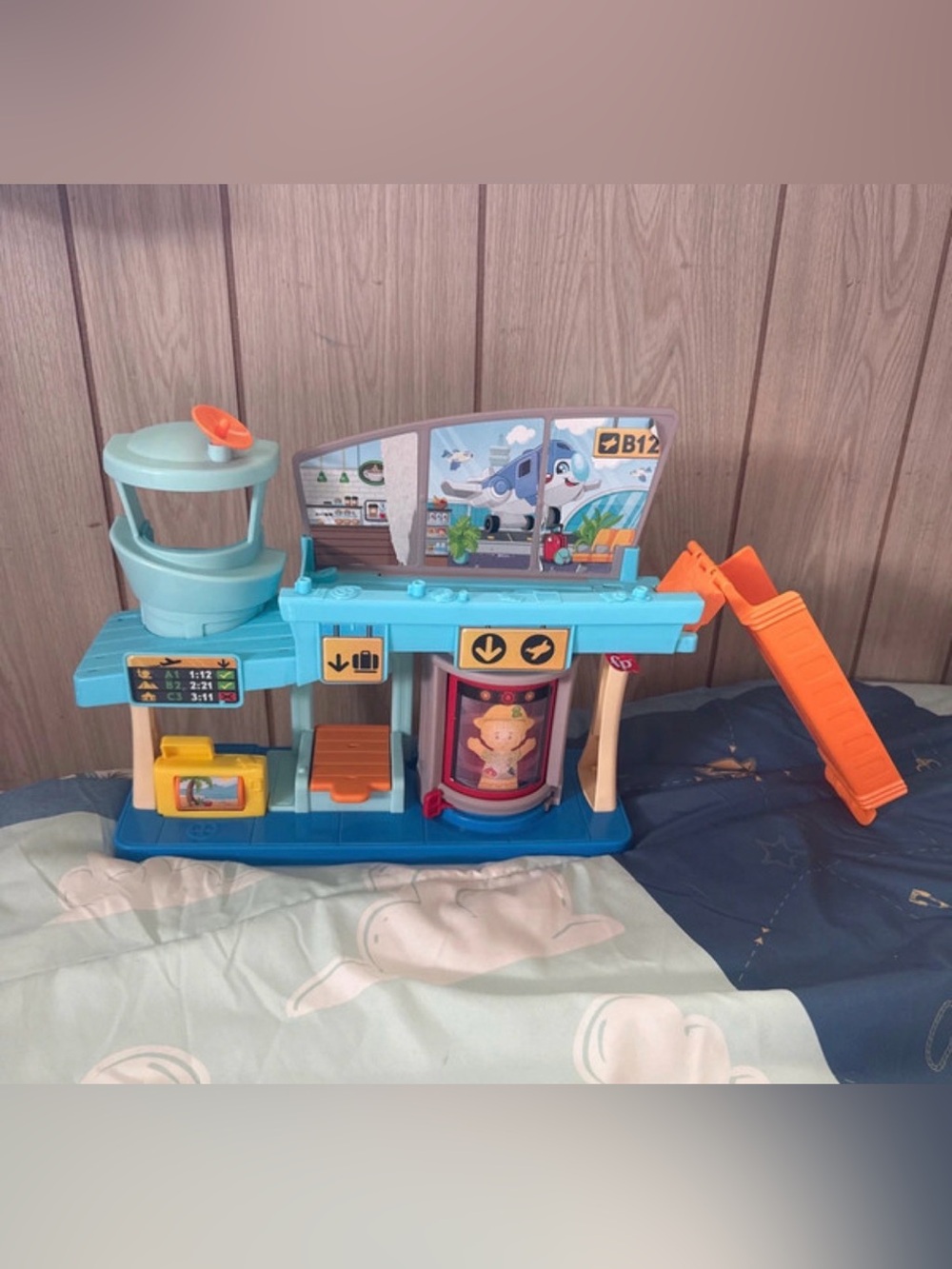 Fisher-Price Little People Everyday Adventures Airport Playset